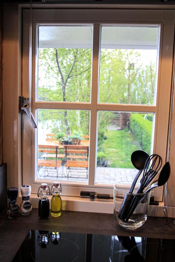Bed and Breakfast De Kopstoof Lekkerkerk Екстер'єр фото
