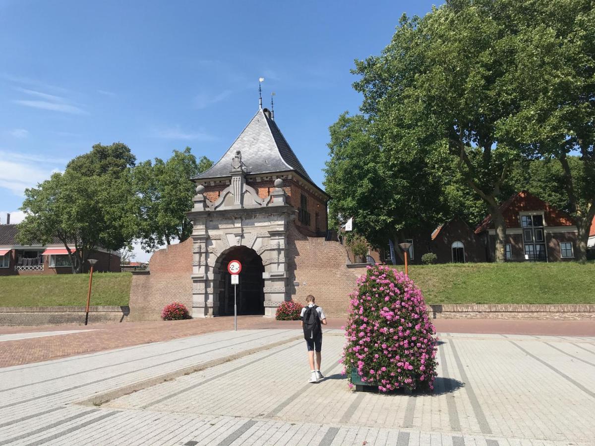 Bed and Breakfast De Kopstoof Lekkerkerk Екстер'єр фото